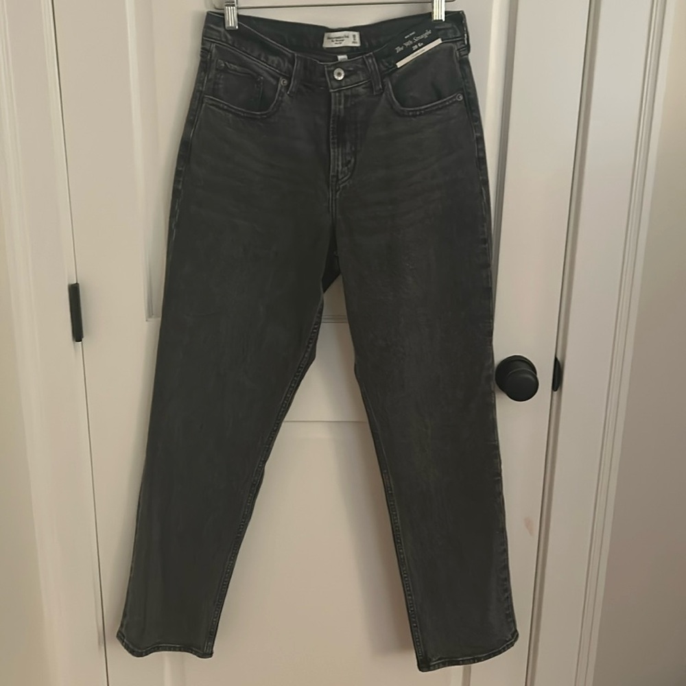 Abercrombie 90s Straight Mid Rise Jean Curve Love